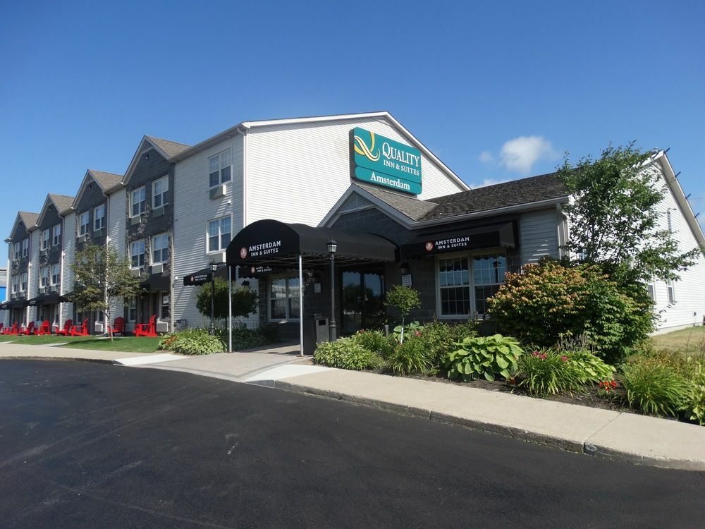 Quality Inn & Suites Amsterdam Fredericton Exterior foto